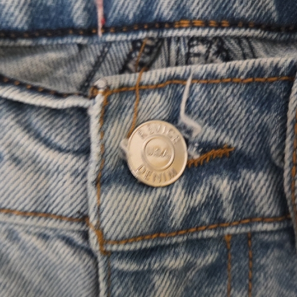 REVICE Light Blue Jeans - Picture 7 of 10